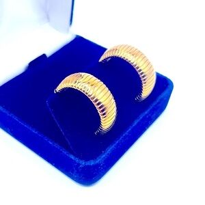 PARKLANE Vintage Gold Hoop Post Earrings​